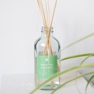 Reed Diffuser in white tea & ginger
